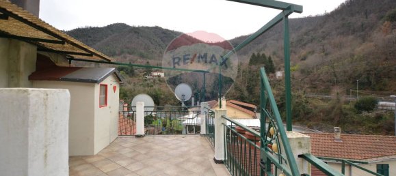 Квартира с 3 комнатами в Савона, Италия № 58076 33