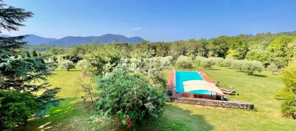 10 rooms Villa in Lucca, Italy No. 24504 21