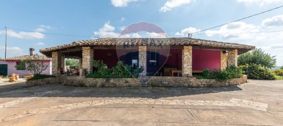 4-salle Villa à Caltagirone, Italy No. 179512 6