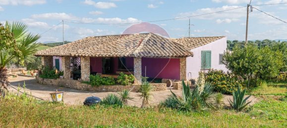 4-salle Villa à Caltagirone, Italy No. 179512 11