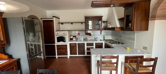 Apartamento de 5 divisões em Forte dei Marmi, Italy N.º 227384 3