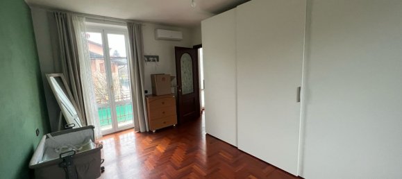 Casa de 4 habitaciónes en Gallarate, Italy No. 198366 30