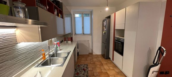 Casa de 4 habitaciónes en Gallarate, Italy No. 198366 11