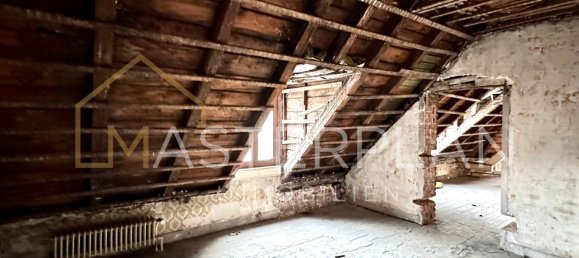 Gebäude in Merzig-Wadern, Germany, Nr. 37997 11