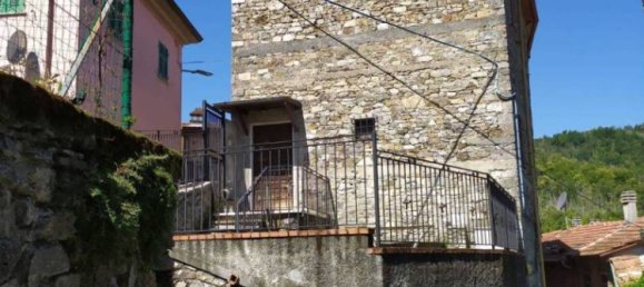 4 bedrooms House in Fosdinovo, Italy No. 154308 19