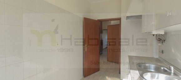 3 bedrooms Apartment in Loures, Portugal No. 94695 3