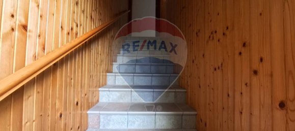 2 bedrooms Apartment in Carlazzo, Italy No. 319451 3