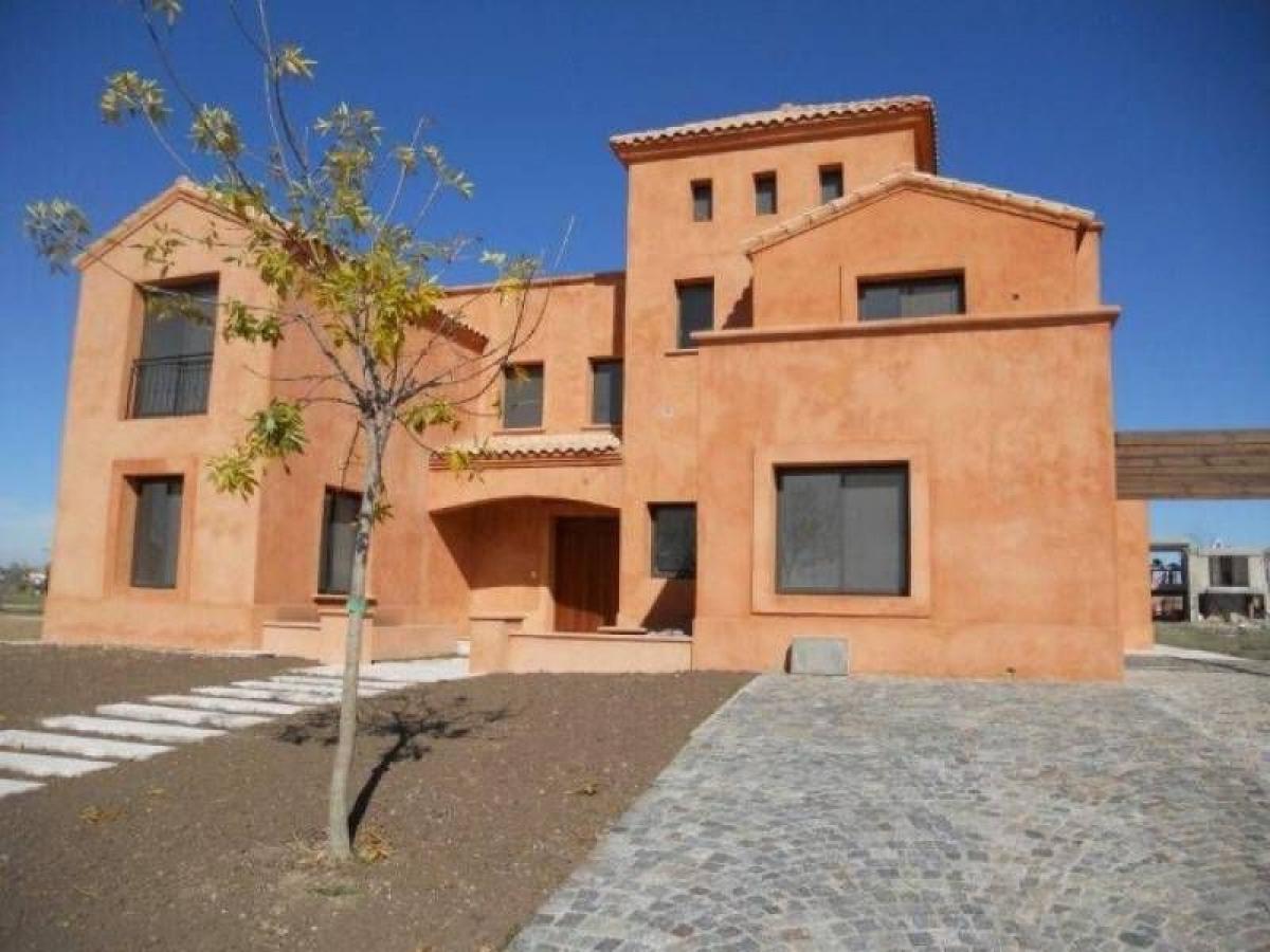 4 Schlafzimmer Haus in Tigre, Argentina, Nr. 57409