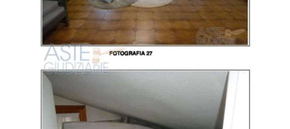 5-salle Appartement à San Giovanni in Marignano, Italy No. 11468 14