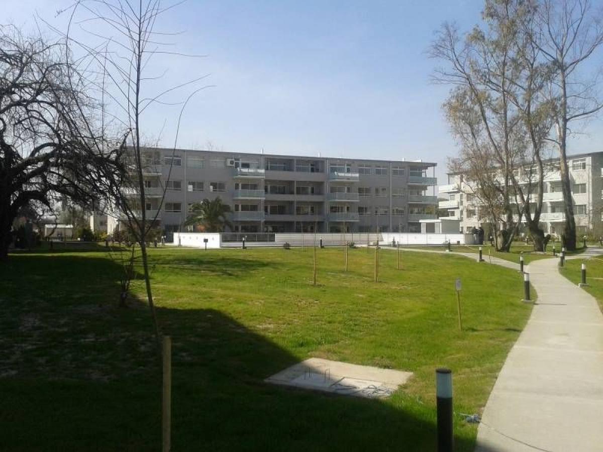 2 bedrooms Apartment in Tigre, Argentina No. 100208