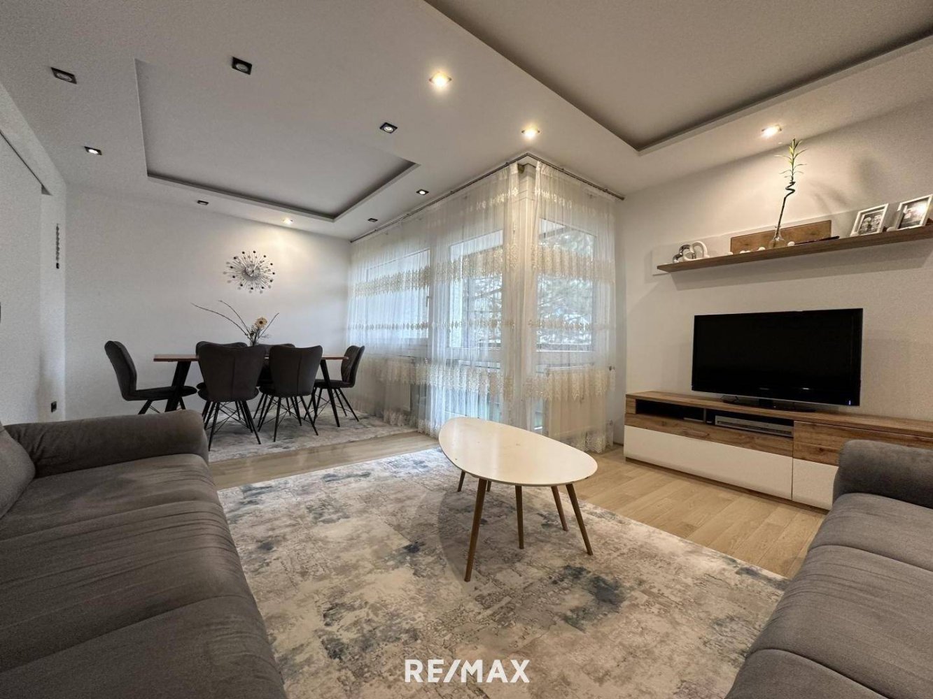 Apartamento de 2 dormitorios en Imst, Austria No. 71533