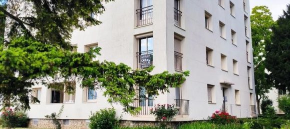 2 bedrooms Apartment in Chilly-Mazarin, France No. 279824 2