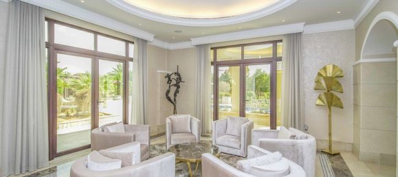 8 bedrooms Villa in Emirates Hills, UAE No. 2143 6