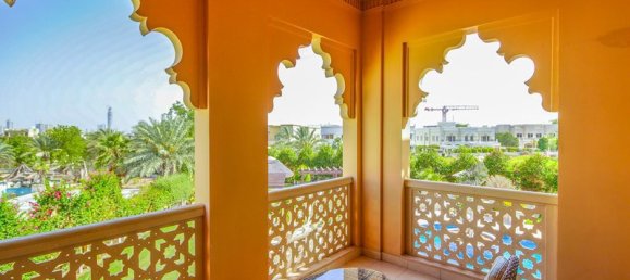 8 bedrooms Villa in Emirates Hills, UAE No. 2143 12