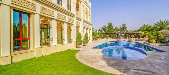 8 bedrooms Villa in Emirates Hills, UAE No. 2143 22