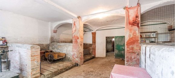 Casa de 6 dormitorios en San Giovanni in Persiceto, Italy No. 352625 5