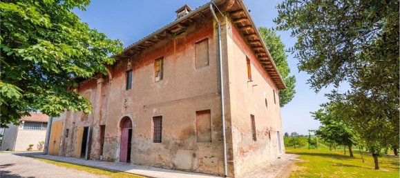 Casa de 6 dormitorios en San Giovanni in Persiceto, Italy No. 352625 15