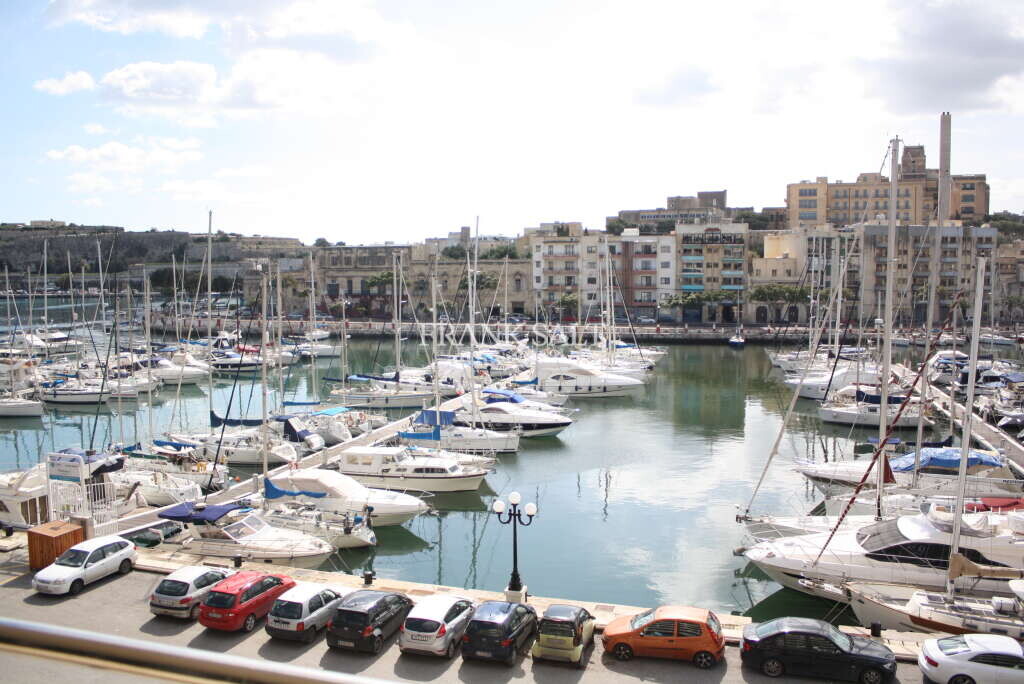 3 غرف نوم شقة في Ta' Xbiex, Malta رقم 8801