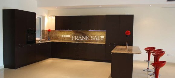 3 غرف نوم شقة في Ta' Xbiex, Malta رقم 8801 5