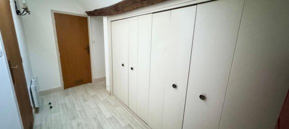 11 rooms Building in Saint-Benoit-sur-Loire, France No. 88467 8