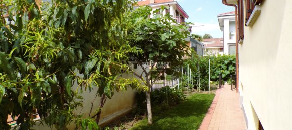 3 Schlafzimmer Haus in Pinerolo, Italy, Nr. 179419 40