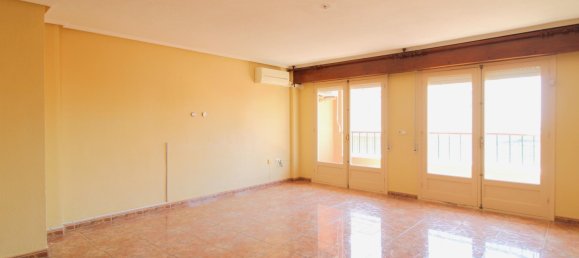 Apartamento de 3 dormitorios en Torrevieja, Spain No. 138691 20