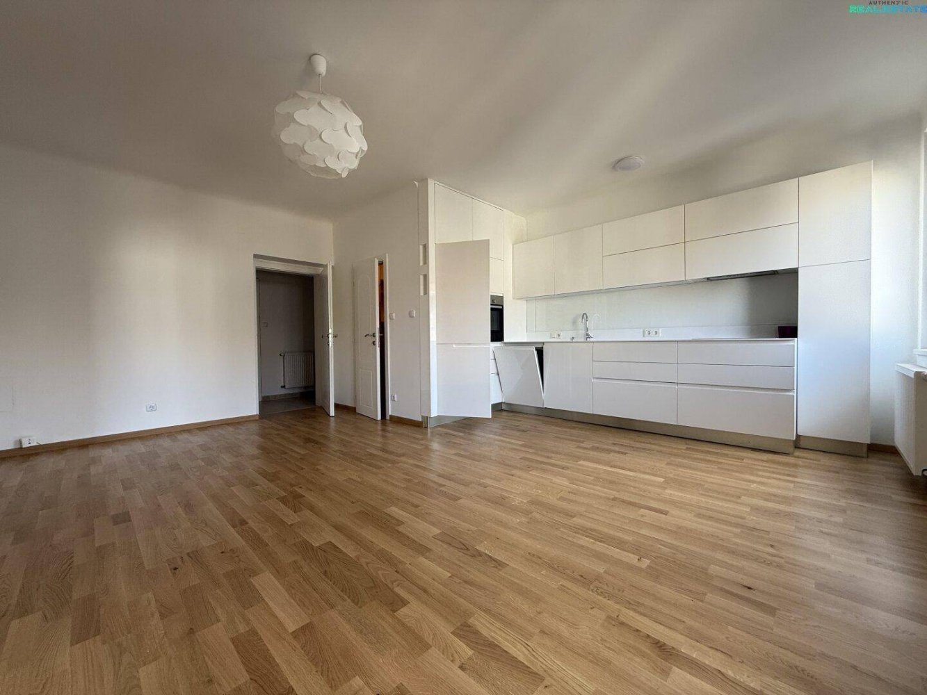 2 rooms Apartment in Brigittenau, Austria No. 178165