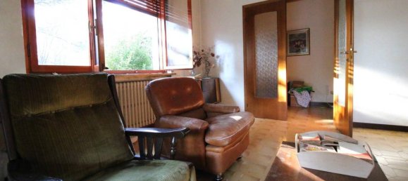 6 rooms Villa in Garbagnate Milanese, Italy No. 120805 9