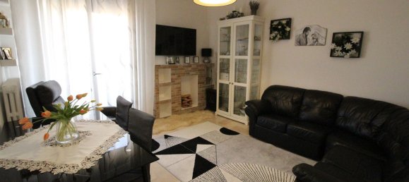 3 bedrooms Apartment in Nonantola, Italy No. 363903 3