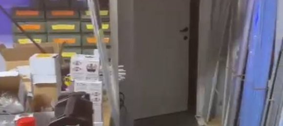 4 rooms Commercial property in Pistoia, Italy No. 39163 4