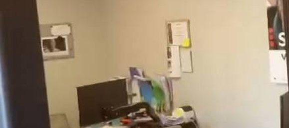 4 rooms Commercial property in Pistoia, Italy No. 39163 12