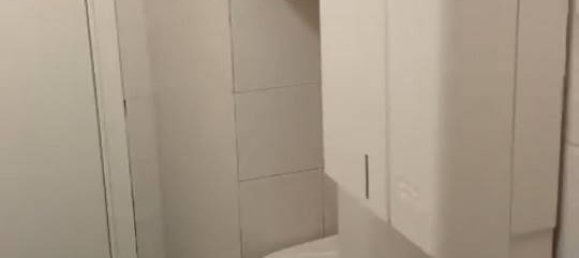 4 rooms Commercial property in Pistoia, Italy No. 39163 6