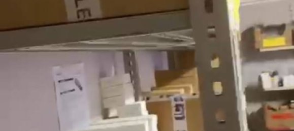 4 rooms Commercial property in Pistoia, Italy No. 39163 3