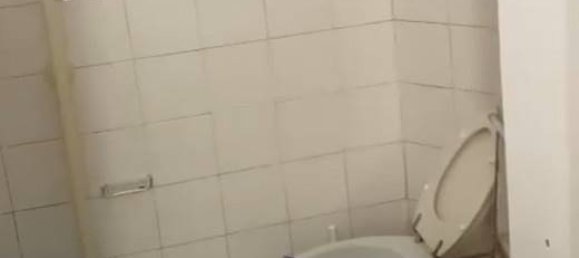 4 rooms Commercial property in Pistoia, Italy No. 39163 10