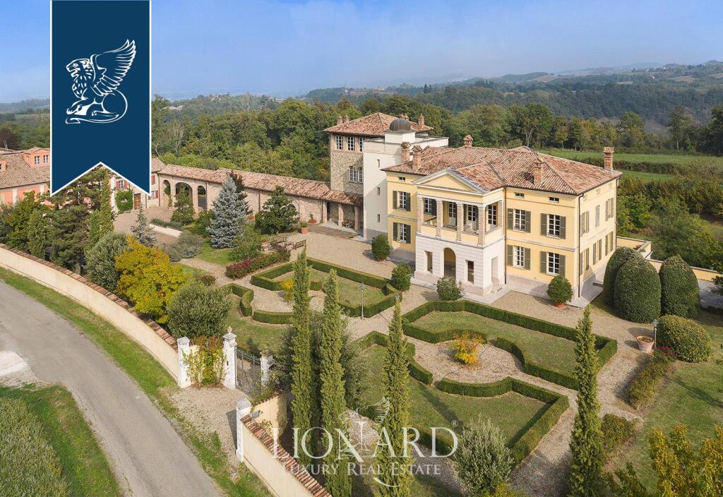 8 bedrooms Villa in Varano de' Melegari, Italy No. 373665