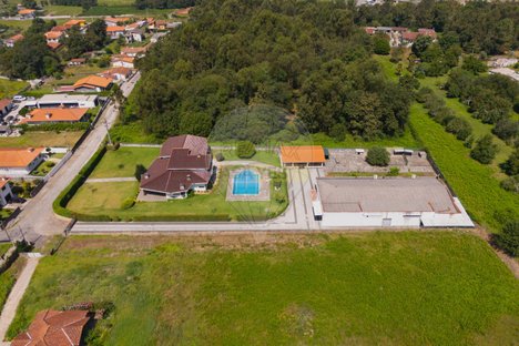 4 bedrooms House in Vila Nova de Famalicao, Portugal No. 184129