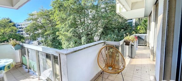 Apartamento de 3 habitaciónes en Saint-Cloud, France No. 325309 2