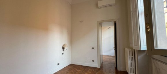 4غرفة شقة في Parma, Italy رقم 89288 13