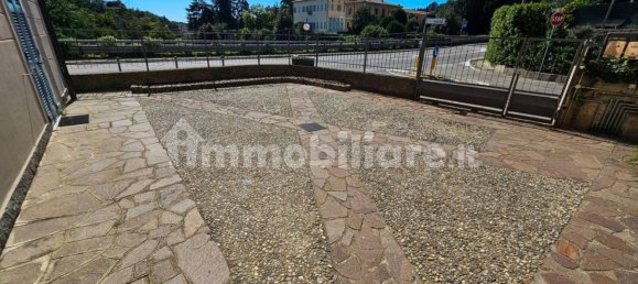 2 bedrooms Penthouse in San Fermo della Battaglia, Italy No. 381447 6