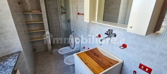 2 bedrooms Penthouse in San Fermo della Battaglia, Italy No. 381447 32