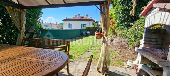 2 bedrooms Penthouse in San Fermo della Battaglia, Italy No. 381447 14