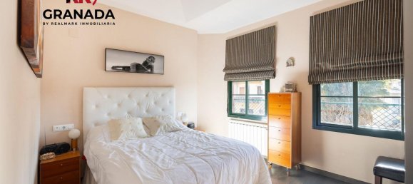 4 bedrooms House in Jun, Spain No. 94734 13