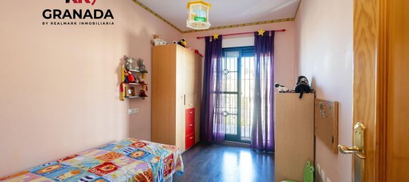 4 bedrooms House in Jun, Spain No. 94734 16