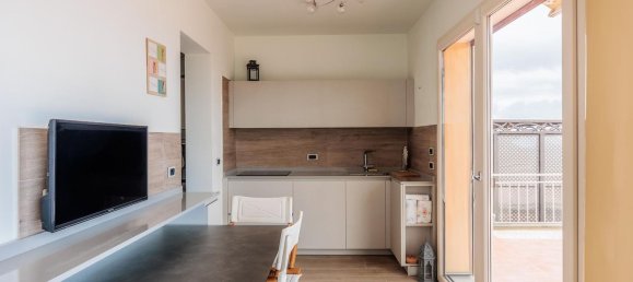 4-Zimmer Villa in Piombino, Italy, Nr. 83509 9