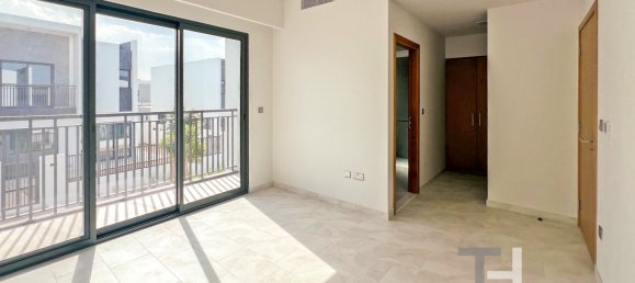 4 bedrooms Villa in Dubai Land, UAE No. 28898 9