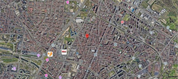 2 bedrooms Apartment in Turin, Italy No. 326901 7