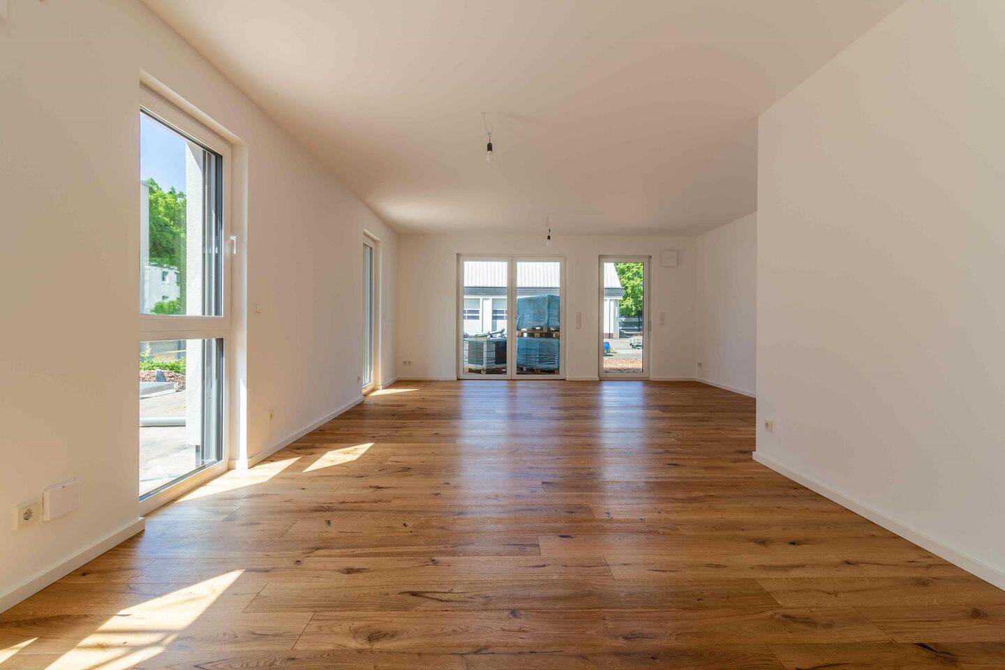 Пентхаус с 4 комнатами в Трир-Саарбург, Германия № 281878