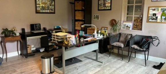 Замки и поместья с 2 спальнями в Люзарш, Франция № 357024 10