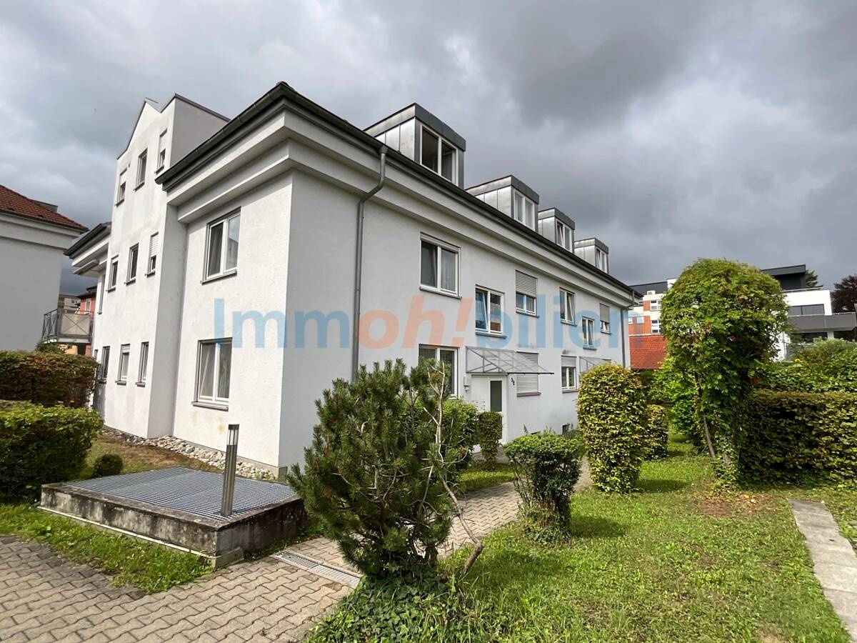 3 rooms Duplex in Reutlingen, Germany No. 263491