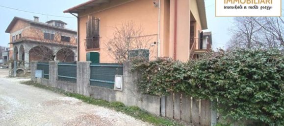 4 rooms Apartment in Abano Terme, Italy No. 15444 4